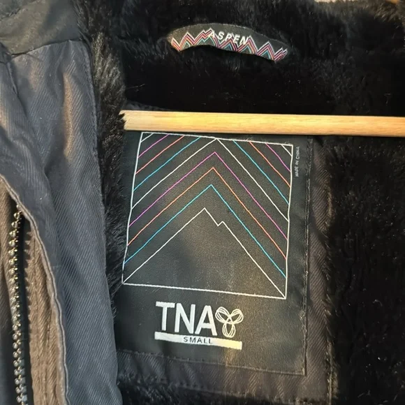 Excellent condition tna aspen women’s parka - Picture 4 of 14